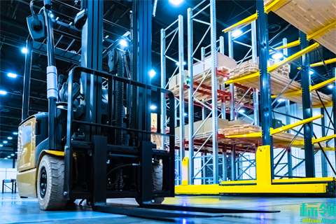 倉儲逆襲記：從數(shù)據(jù)割裂到實時同步，WMS如何為制造企業(yè)擰緊效益“閥門”?